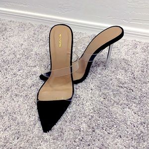 NWT Pretty Little Thing Mule Stilettos